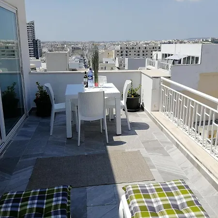 Wonderful Apartments With Shared Jacuzzi And Panorama Rooftop Gzira Exterior photo