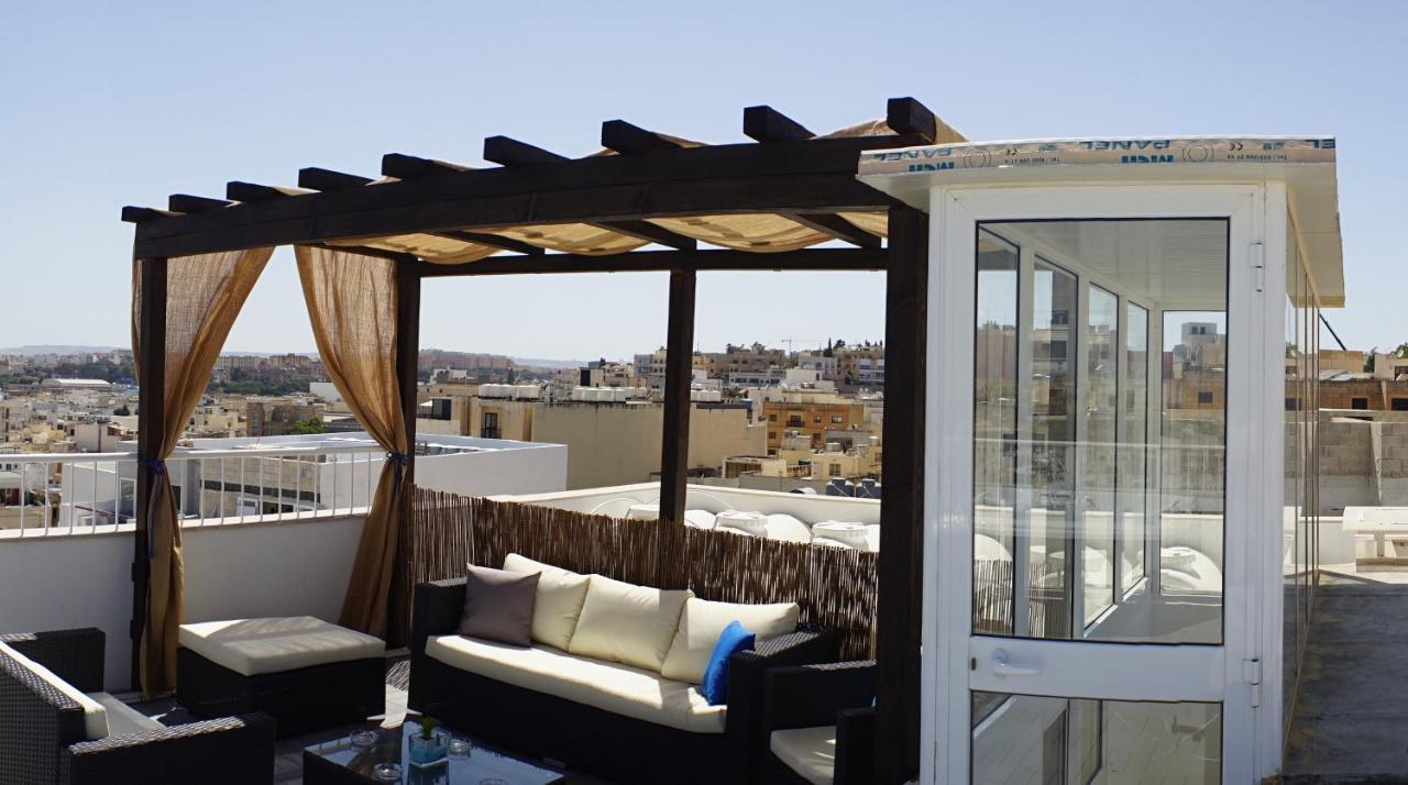 Wonderful With Shared Jacuzzi And Panorama Rooftop Apartment *