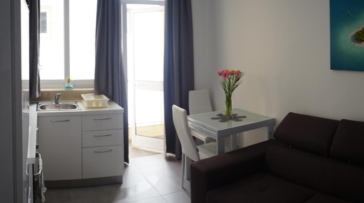 Apartment Wonderful With Shared Jacuzzi And Panorama Rooftop Gzira