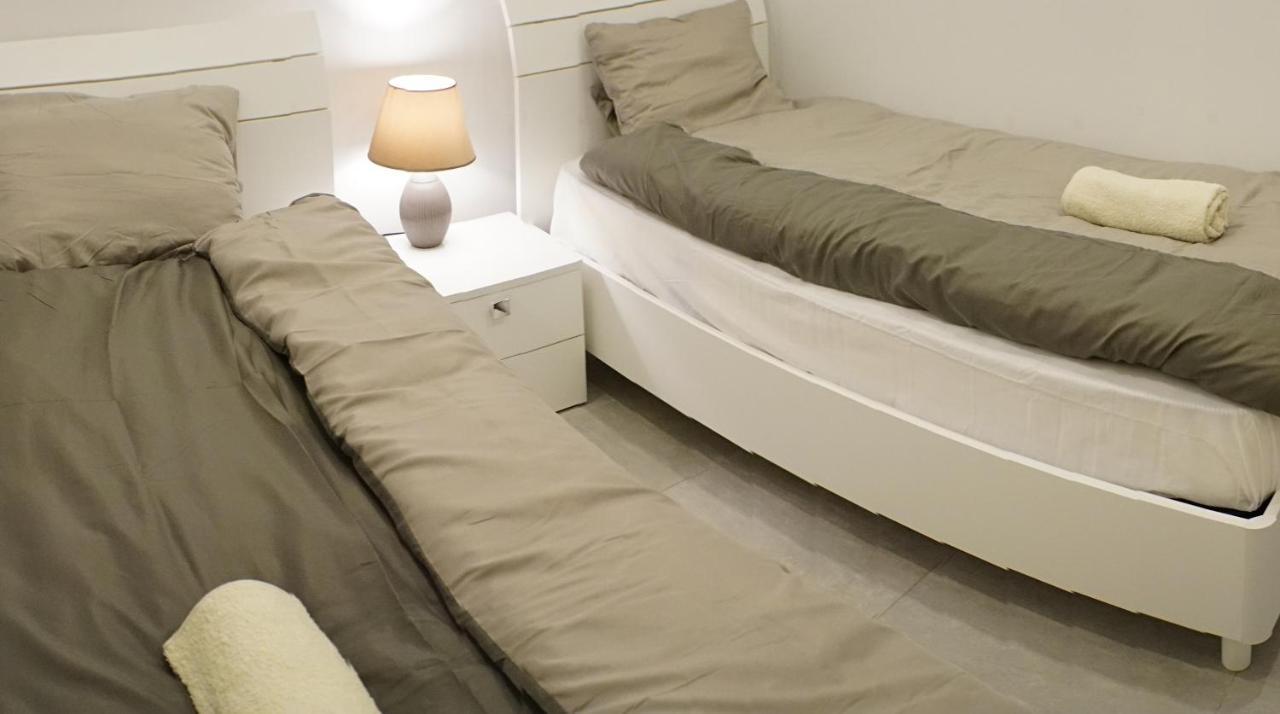 Wonderful With Shared Jacuzzi And Panorama Rooftop