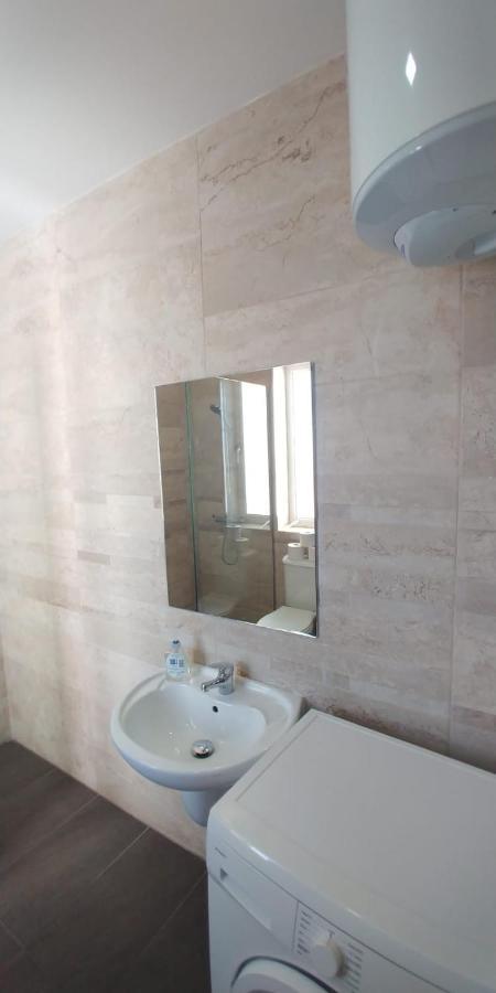 Wonderful With Shared Jacuzzi And Panorama Rooftop * Gzira