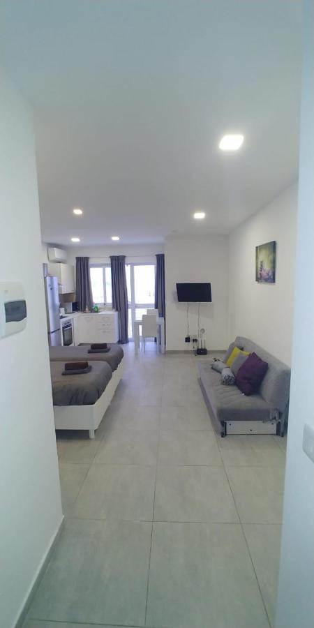 Apartment Wonderful With Shared Jacuzzi And Panorama Rooftop Gzira